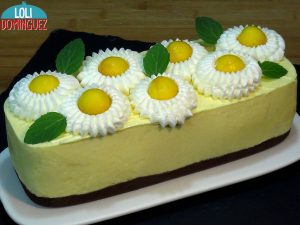 Tarta de mango SIN HORNO, fácil, rápida y económica, una tarta fría con un sabor muy tropical y refrescante