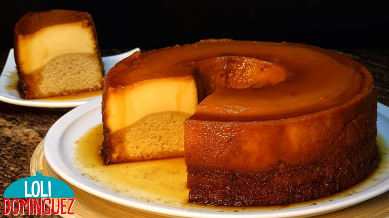 BIZCOFLAN CON QUESO O FLAN DE QUESO Y BIZCOCHO. Este flan con un riquísimo y jugoso bizcocho va a hacer las delicias de toda la familia, un flan suave y cremoso, combinado con un bizcocho de miga densa y jugoso que se hace fácil y rápido,