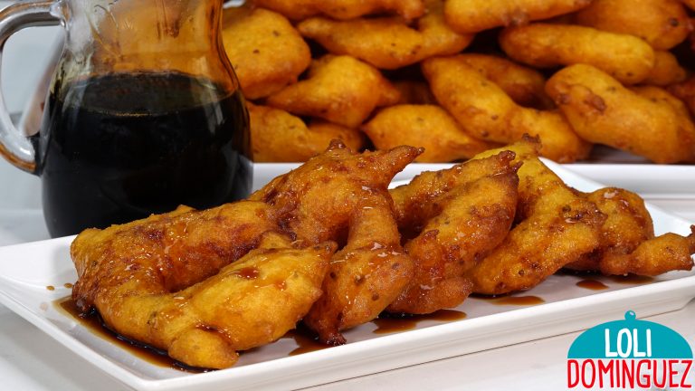 PICARONES, BUÑUELOS PERUANOS CASEROS Y DELICIOSOS. Estos Picarones me recuerdan a los buñuelos que hacemos en Valencia, pero con claras diferencias sobre todo en el sabor ya que al llevar anís en grano y batata los hace diferentes