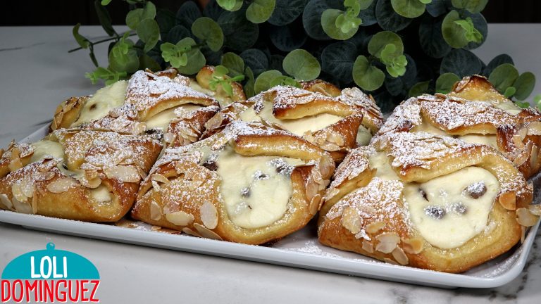 PASTELES DE QUESO FÁCILES, TIERNOS y JUGOSOS. Esta receta te sorprenderá felizmente, quedan unos pasteles riquísimos con sabor a tarta de queso y de textura tierna y jugosa
