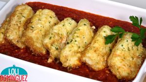 BACALAO CON TOMATE FÁCIL. Receta tradicional que no puede faltar en cuaresma o Semana Santa, queda una salsa de tomate muy gustosa y con el bacalao frito hace que la mezcla sea deliciosa