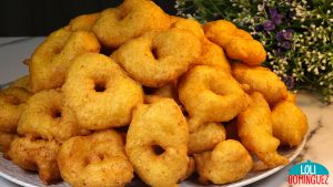 BUÑUELOS DE CALABAZA RECETA TÍPICA. Tiernos y jugosos buñuelos que se hacen con solo 4 ingredientes y que están realmente deliciosos, en las Fallas de Valencia no faltan estos tradicionales buñuelos