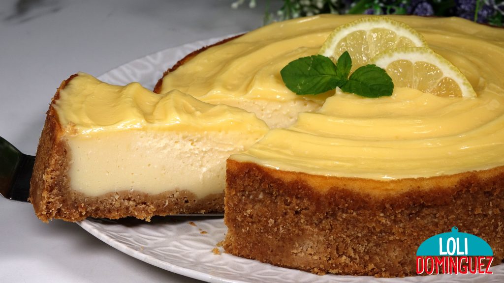 TARTA DE QUESO CON CREMA DE LIMÓN. Deliciosa tarta de queso con el sabor a limón que la hace referente, con la crema de limón el resultado es realmente irresistible